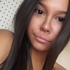 Meet your Posher, Dezirae